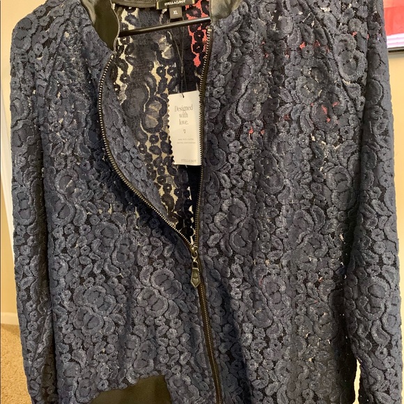 NWT Stella & Dot navy lace bomber - Picture 3 of 3